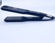 Load image into Gallery viewer, 1.25" Titanium Flat Iron